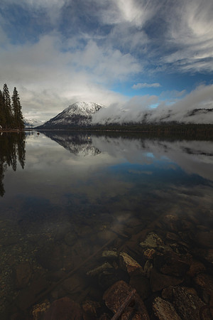 Lake_Wenatchee_Morning_Reflection